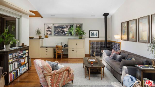 635 Greenleaf Canyon Boulevard, Topanga (los Angeles), CA 90290