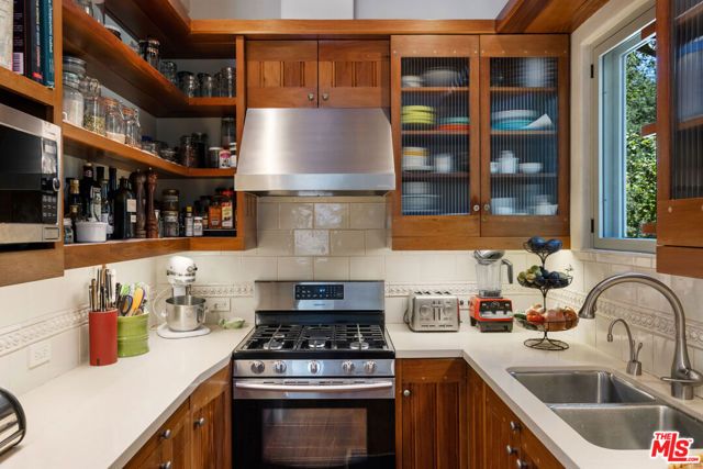 635 Greenleaf Canyon Boulevard, Topanga (los Angeles), CA 90290