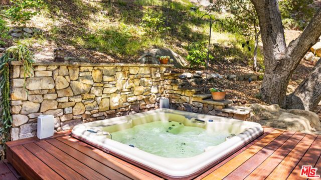 635 Greenleaf Canyon Boulevard, Topanga (los Angeles), CA 90290