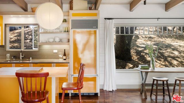 635 Greenleaf Canyon Boulevard, Topanga (los Angeles), CA 90290