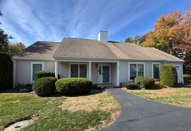 31 Dunbar Drive, Easton, MA 02356