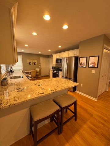 31 Dunbar Drive, Easton, MA 02356
