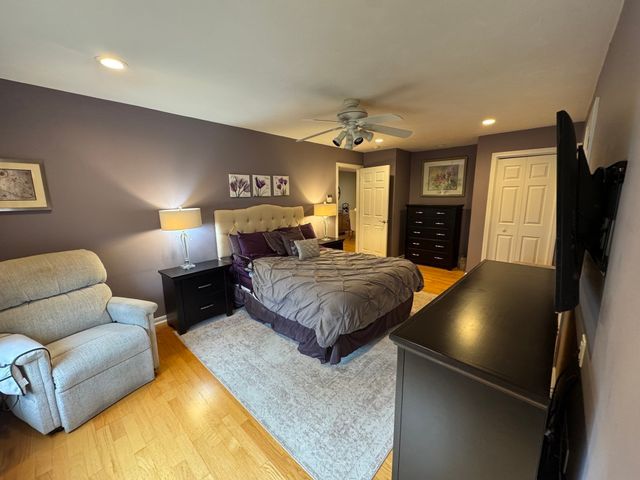 31 Dunbar Drive, Easton, MA 02356