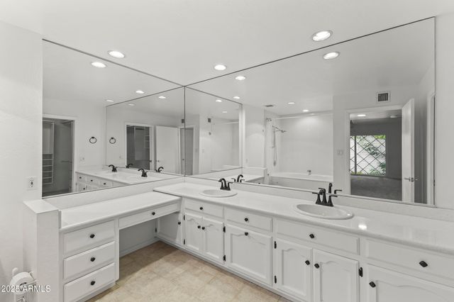 7161 E MCDONALD Drive, Paradise Valley, AZ 85253