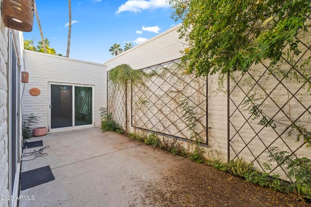 7161 E MCDONALD Drive, Paradise Valley, AZ 85253