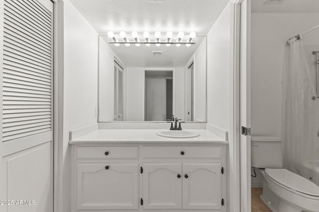 7161 E MCDONALD Drive, Paradise Valley, AZ 85253