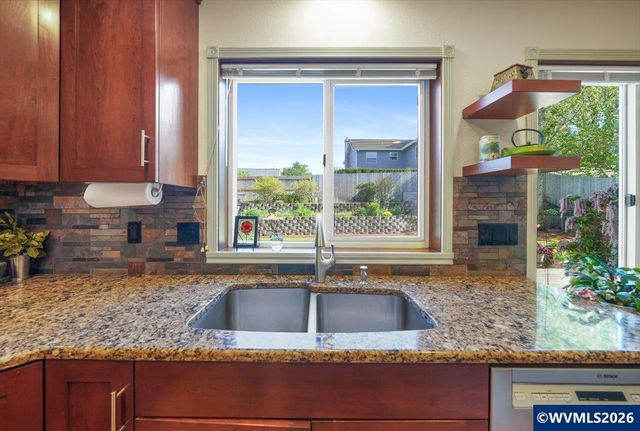 4753 NW Virginia Pl, Corvallis, OR 97330
