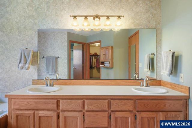 4753 NW Virginia Pl, Corvallis, OR 97330