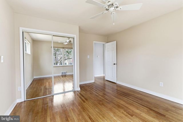 110 WARREN ST, Willow Grove, PA 19090