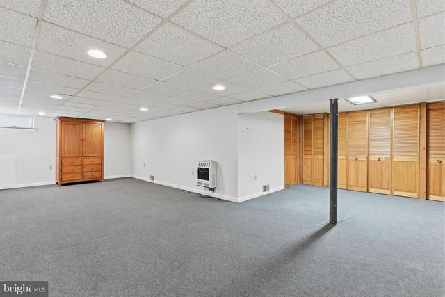 110 WARREN ST, Willow Grove, PA 19090