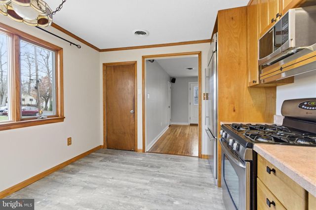 110 WARREN ST, Willow Grove, PA 19090