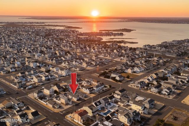 116 Newark Avenue, Lavallette, NJ 08735