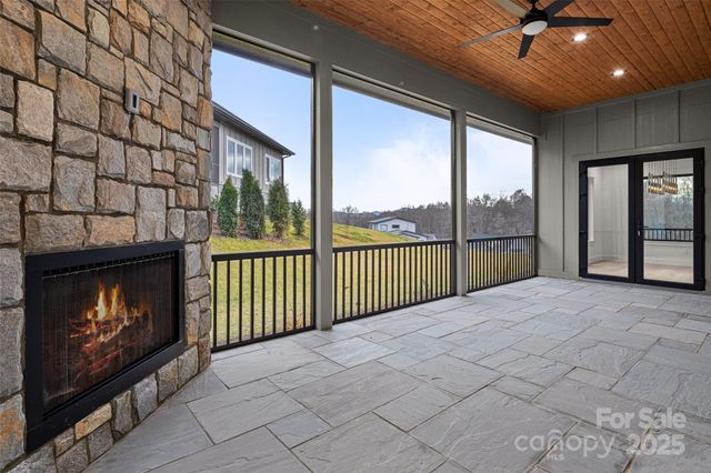 34 Bridgeway Drive 47, Candler, NC 28715