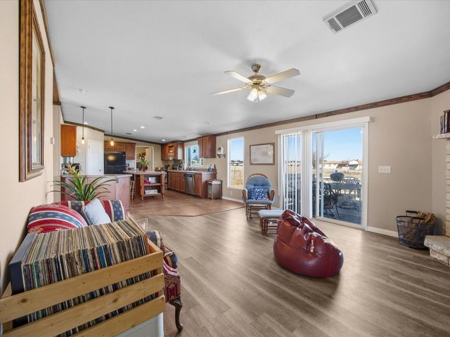 3144 Shady Creek Circle, Red Oak, TX 75154