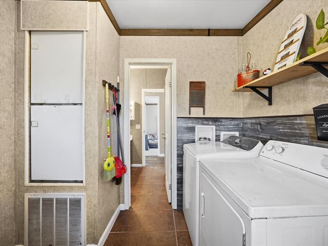 3144 Shady Creek Circle, Red Oak, TX 75154