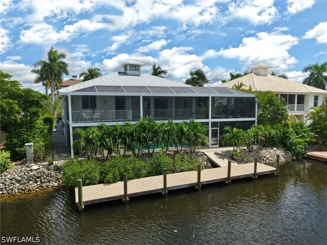 11620 Isle Of Palms DR, Fort Myers Beach, FL 33931