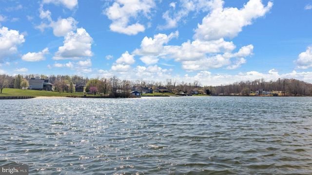 374 SORBIE LN, Mineral, VA 23117