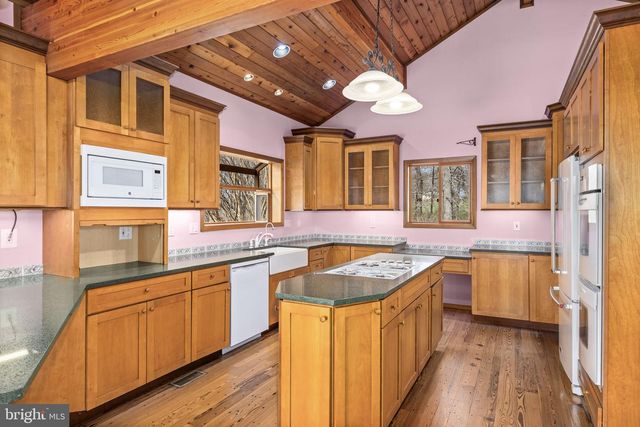 374 SORBIE LN, Mineral, VA 23117