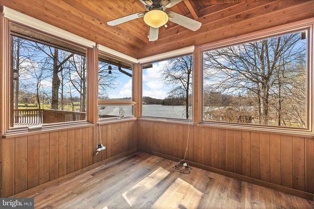 374 SORBIE LN, Mineral, VA 23117