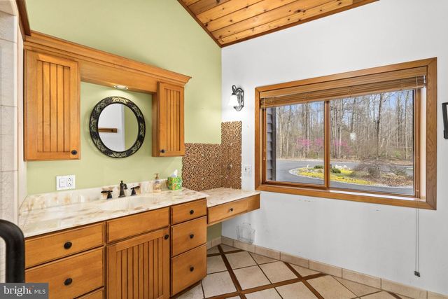 374 SORBIE LN, Mineral, VA 23117