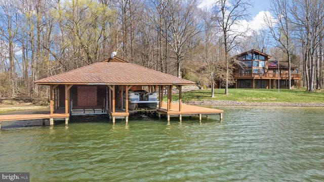 374 SORBIE LN, Mineral, VA 23117