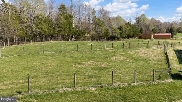 374 SORBIE LN, Mineral, VA 23117
