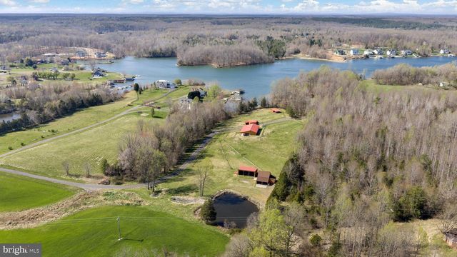 374 SORBIE LN, Mineral, VA 23117