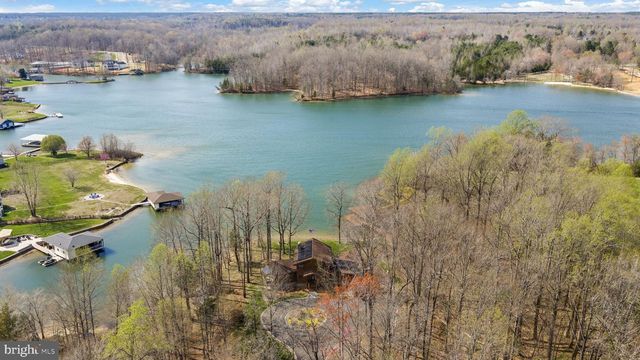 374 SORBIE LN, Mineral, VA 23117