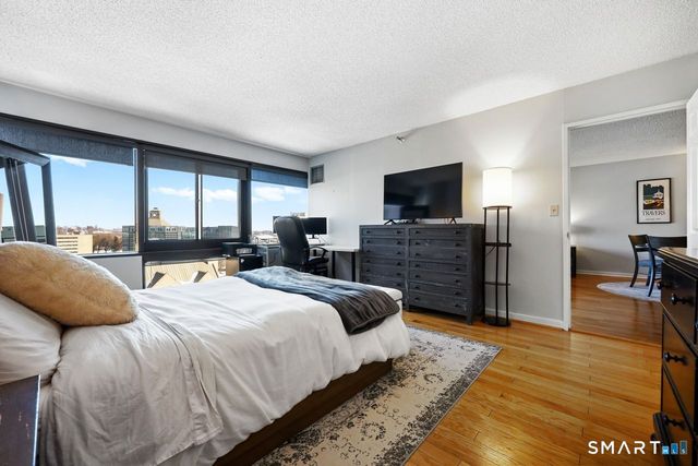 127 Greyrock Place APT 1408, Stamford, CT 06901