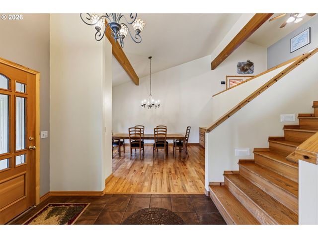 16524 S BRADLEY Rd, Oregon City, OR 97045