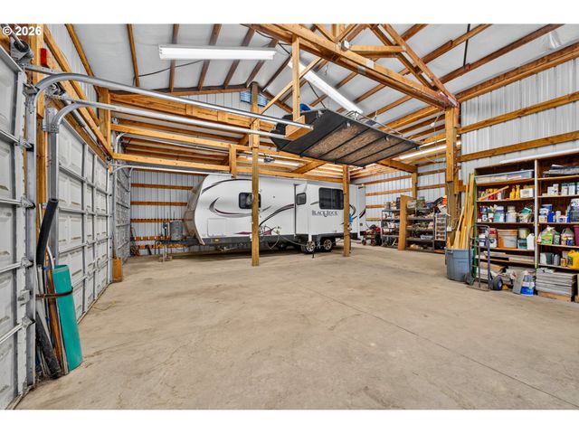 16524 S BRADLEY Rd, Oregon City, OR 97045