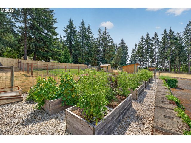 16524 S BRADLEY Rd, Oregon City, OR 97045