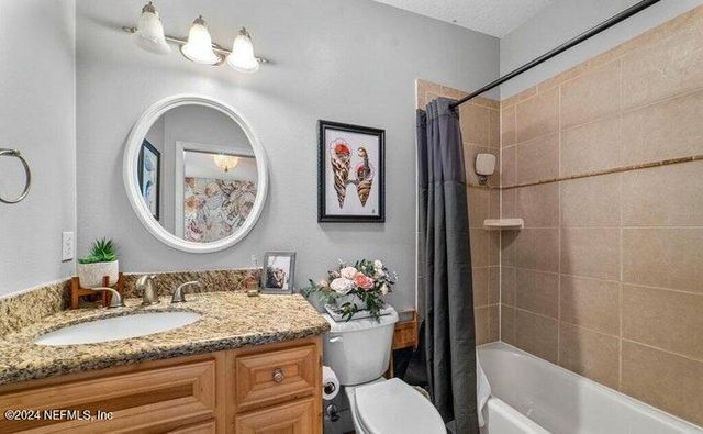 400 14TH Avenue N D, Jacksonville Beach, FL 32250