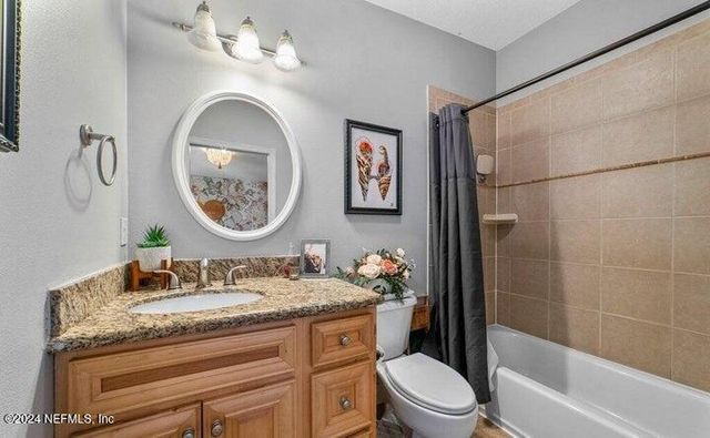 400 14TH Avenue N D, Jacksonville Beach, FL 32250