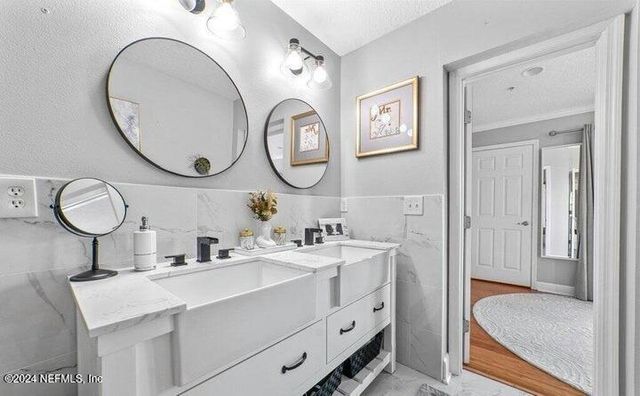 400 14TH Avenue N D, Jacksonville Beach, FL 32250