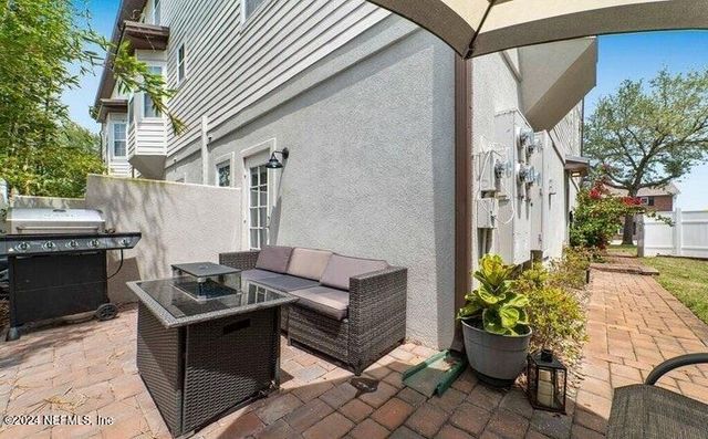 400 14TH Avenue N D, Jacksonville Beach, FL 32250