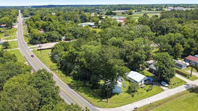 000 State Highway Loop 393, Goodrich, TX 77335