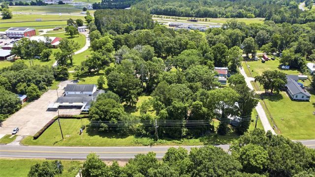 000 State Highway Loop 393, Goodrich, TX 77335