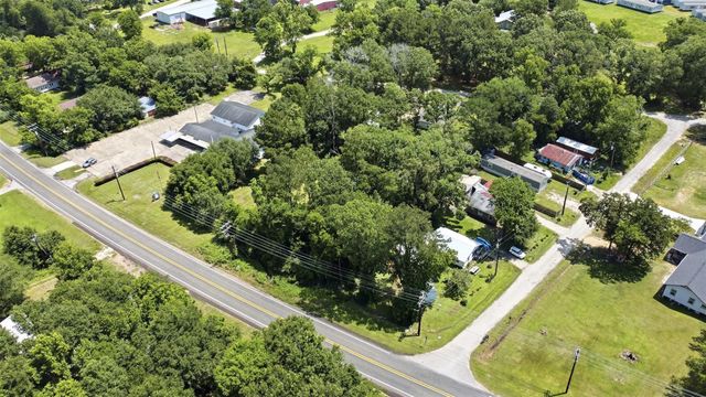 000 State Highway Loop 393, Goodrich, TX 77335