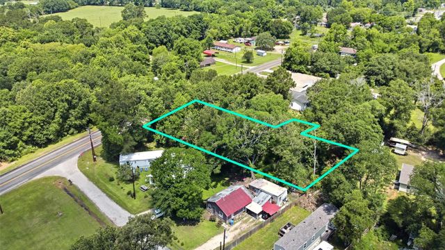 000 State Highway Loop 393, Goodrich, TX 77335