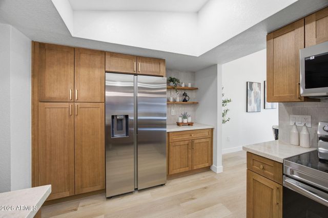 7515 W SEQUOIA Drive, Glendale, AZ 85308