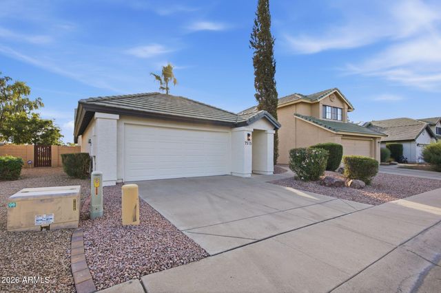 7515 W SEQUOIA Drive, Glendale, AZ 85308