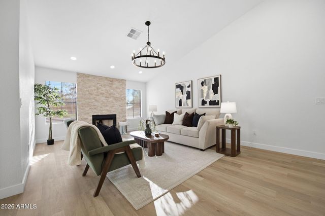7515 W SEQUOIA Drive, Glendale, AZ 85308