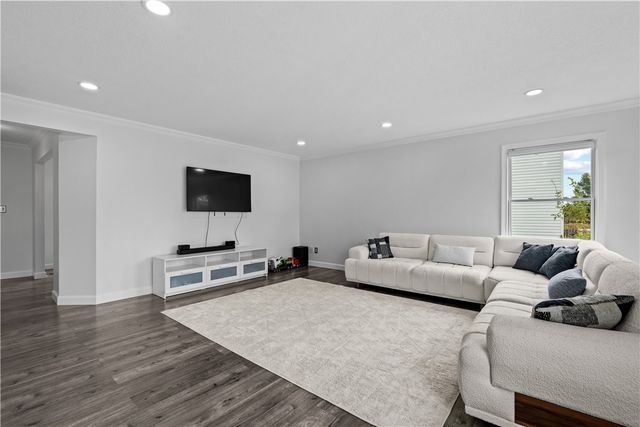 6708 Greeley Avenue, Huber Heights, OH 45424