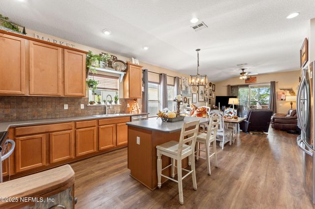 2815 WOODBRIDGE CROSSING Court, Green Cove Springs, FL 32043