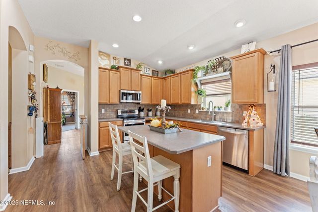 2815 WOODBRIDGE CROSSING Court, Green Cove Springs, FL 32043