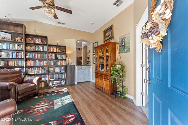 2815 WOODBRIDGE CROSSING Court, Green Cove Springs, FL 32043