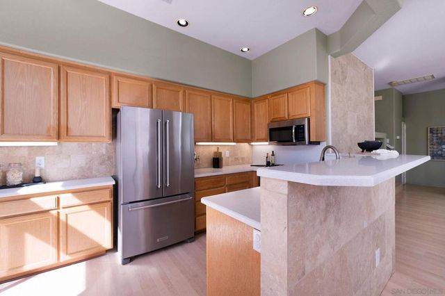 7551 Hazard Center Dr, San Diego, CA 92108