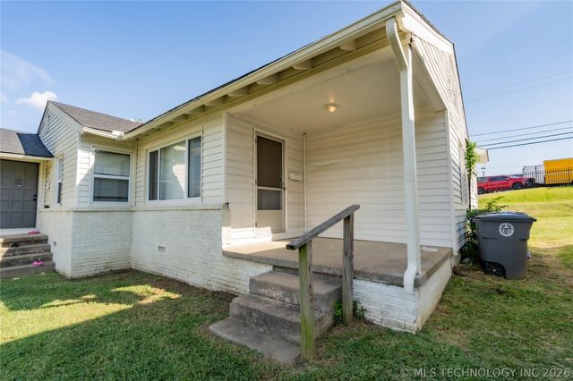 6942 E 10th Street, Tulsa, OK 74112