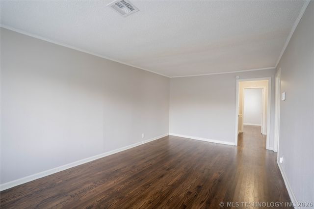 6942 E 10th Street, Tulsa, OK 74112